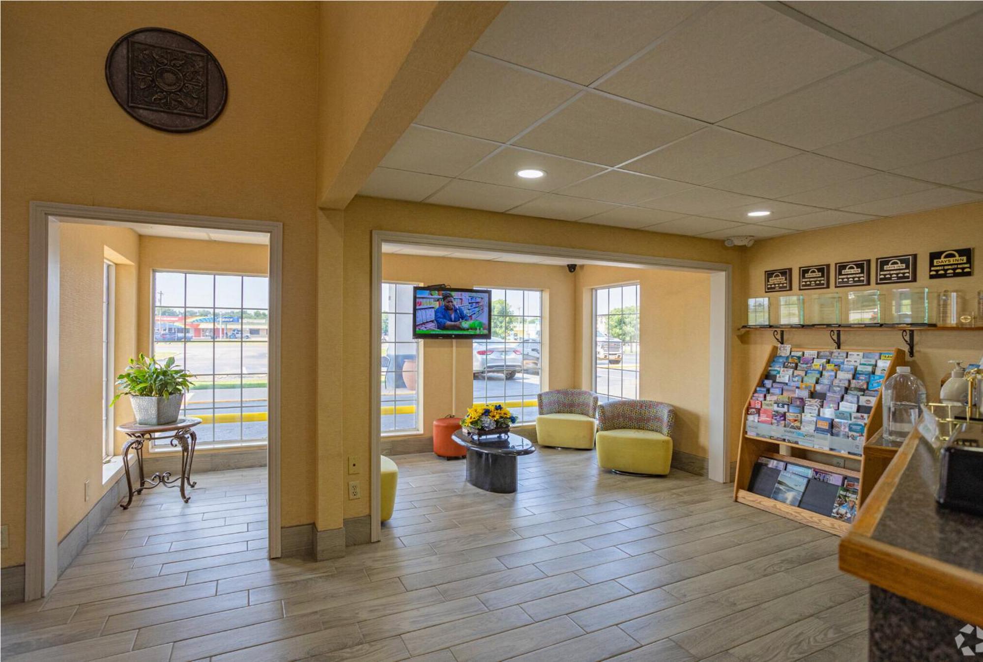 Days Inn By Wyndham Pauls Valley Extérieur photo